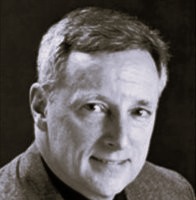 Paul Simmonds,  Automotive Executive / Ex-Mitsubishi